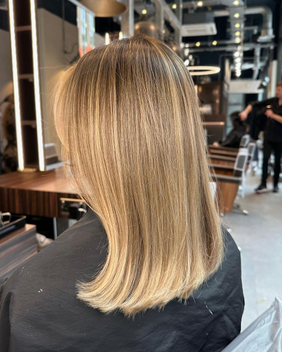 Beige blonde vs Ash blonde: Which one is your perfect match?